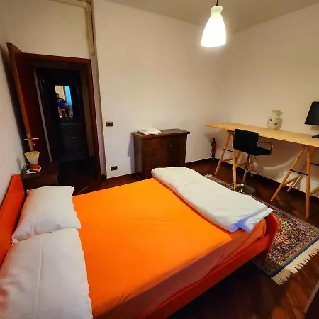 Guest house Stanza In Incantevole Con Camino Bari