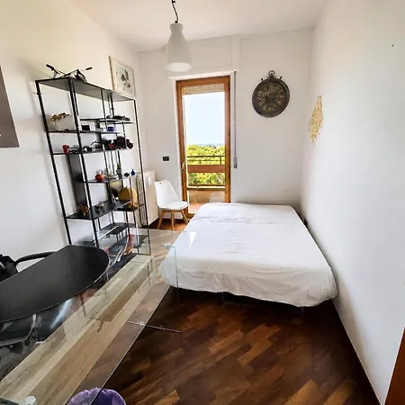 Gasthuis Stanza In Appartamento Incantevole Check-In H24 Adelfia Bari *